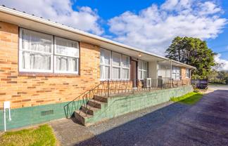 2/82 Portage Road, New Lynn