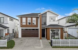 12 Kokowai Parade, Hobsonville