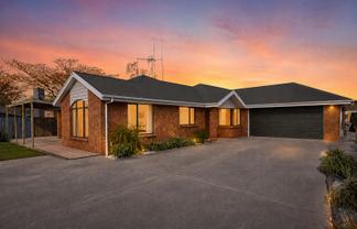 94 Wentworth Drive, Rototuna North