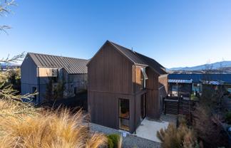 7 Escalator Avenue, Jacks Point