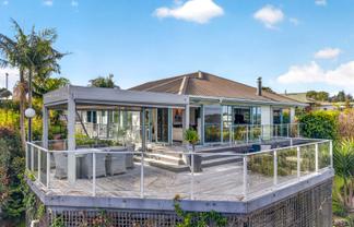 23 Okiato Road, Russell