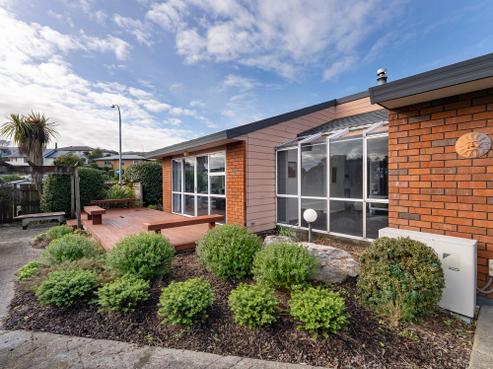 9 Arnold Savage Place, Richmond
