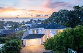 2/19 Toroa Street, Torbay