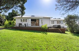 91 Wharf Road, Te Atatu Peninsula