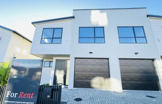 1B Mamuku Drive, Massey