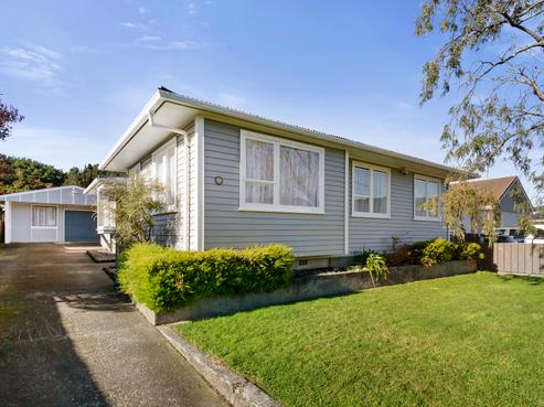 26 Momona Street, Wainuiomata