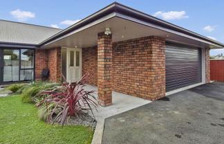 32 Grey Street, Feilding