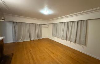 10 Boler Place, New Lynn