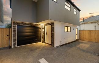 35E Wrights Road, Addington