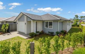 4 Pioneer Crescent, Omokoroa