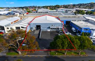 821sqm Warehouse with Container Yard 