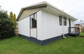1A Reeves Close, Fairview Downs
