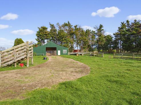 36 Painua Road, Hokio Beach