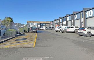 142M² AFFORDABLE INDUSTRIAL UNIT
