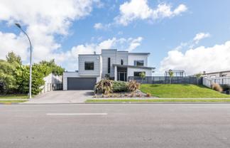 104 Navigation Drive, Whitby