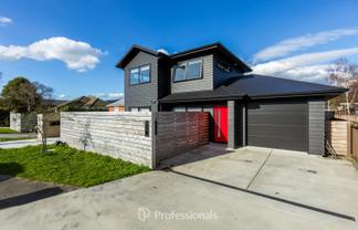 22 Palmer Crescent, Silverstream