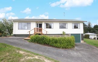 45  Stott Avenue, Birkdale