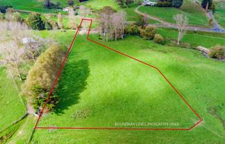 411 Valley Road, Colyton