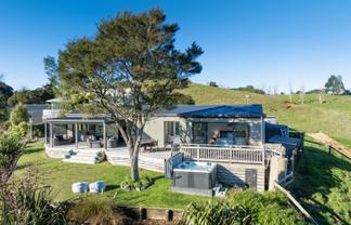 1001 Hunua Road, Hunua