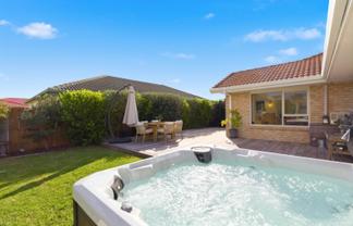 90 Gravatt Road, Papamoa