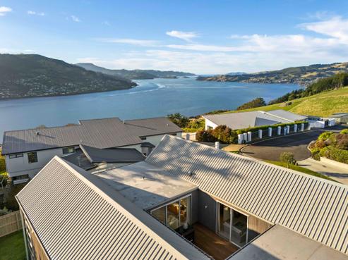 335 Highcliff Road, Highcliff