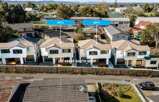 3/142 Great South Road, Manurewa