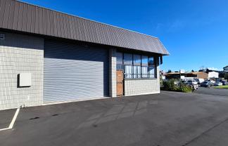 HENDERSON INDUSTRIAL UNIT