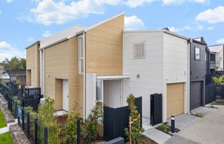 1/2 Albatross Road, Red Beach