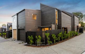 10/2 Albatross Road, Red Beach