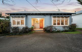 26 Egremont Street, Belmont
