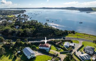 4 Waterside Way, Pukenui