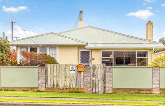 12 Taupata Street, Castlecliff