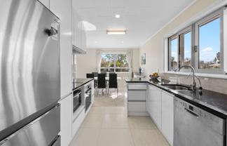 12 Hope Farm Avenue, Pakuranga Heights