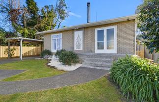 11 Island View Road, Western Heights
