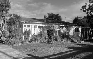 369 Upper Harbour Drive, Greenhithe