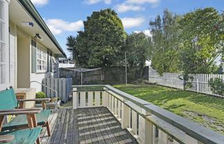 27 Fairdale Avenue, Red Hill