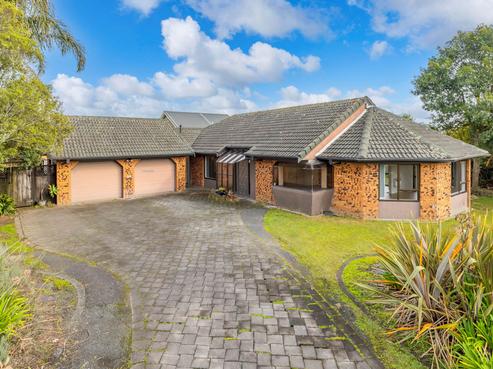1 Larkspur Court, The Gardens