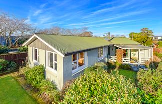 136 North Belt, Lincoln