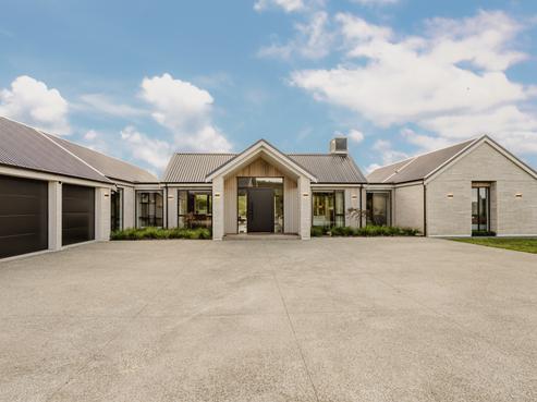 35 Palliser Downs Drive, Wainui