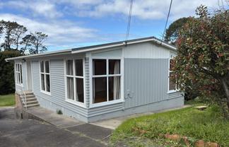 22 Crystal Avenue, Glendene
