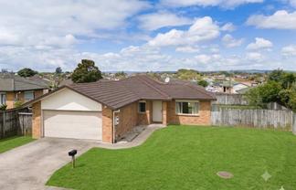 7 Mark Edgar Place, Clendon Park
