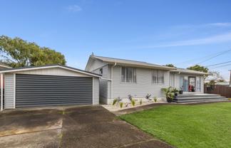 2 Muir Avenue, Mangere Bridge