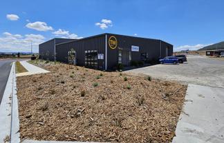 High-profile industrial premises at SH1