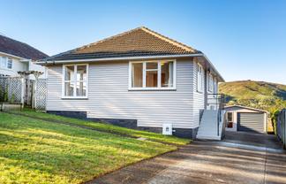 23 Turkington Street, Tawa