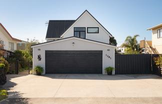 1281 Papamoa Beach Road, Papamoa