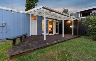 240E Great North Road, Henderson