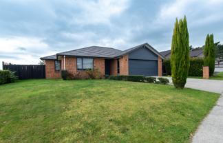 103 Borman Road, Huntington