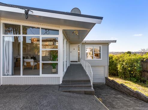 141 Ocean View Road, Hillcrest