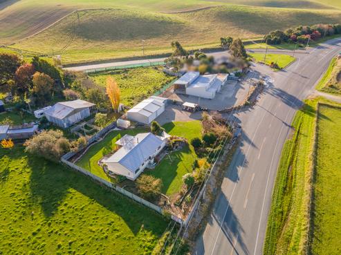 2418 Waimate Highway, Makikihi