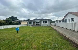 71 Keeling Street, West End
